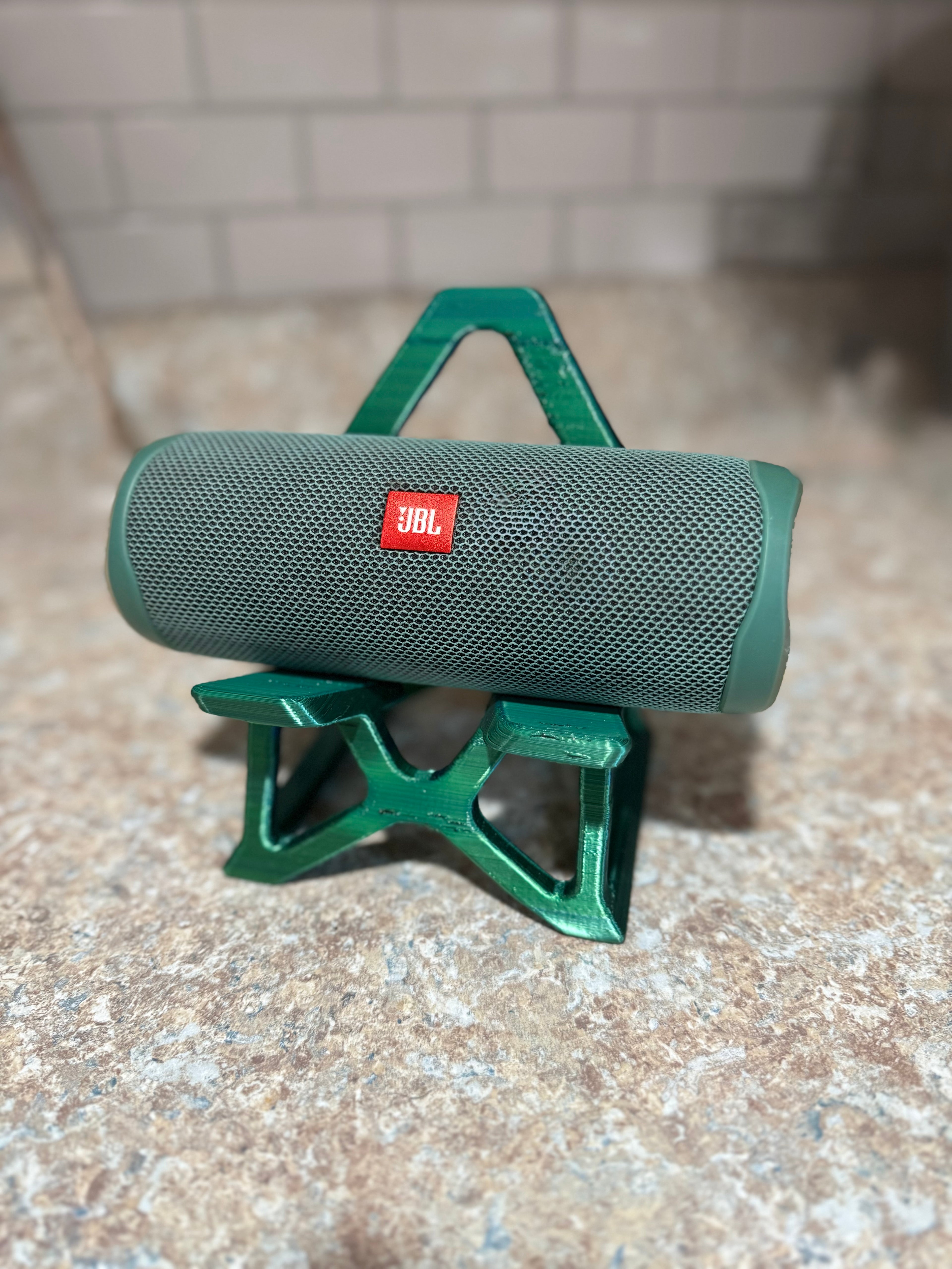 Portable speaker stand